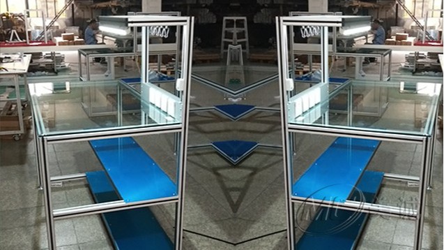 鋼化玻璃操作臺 鋼化玻璃操作臺